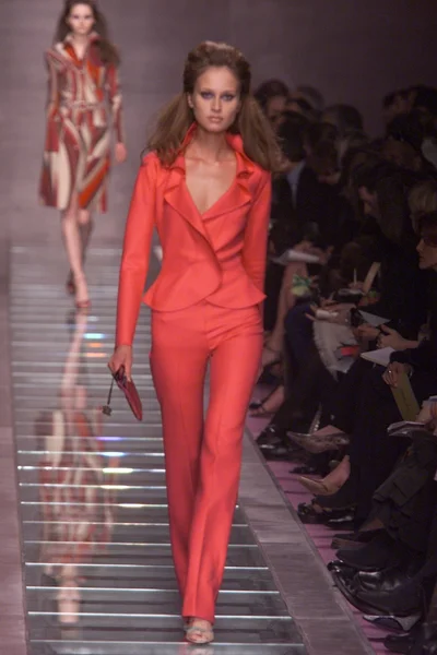 Look 36